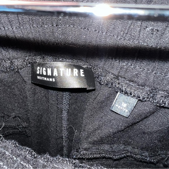 Size 18 crop black pant - Picture 3 of 6